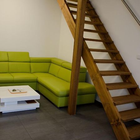Apartment Lidicka Slavkov, 4 Person Sławków Zewnętrze zdjęcie