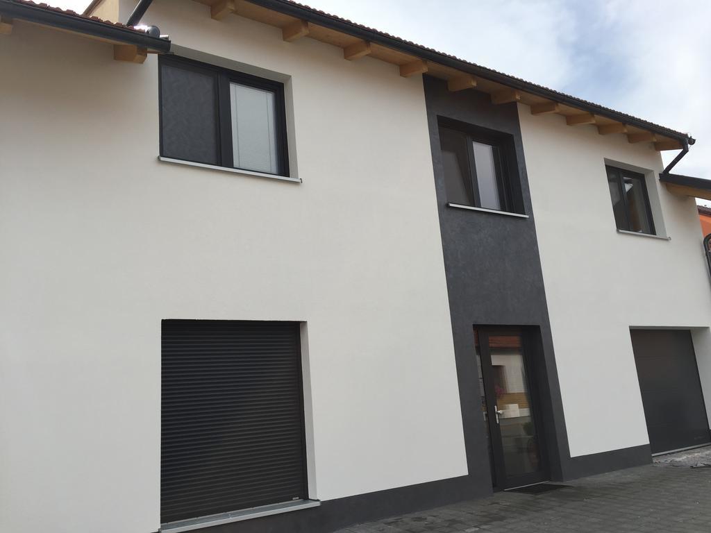 Apartment Lidicka Slavkov, 4 Person Sławków Zewnętrze zdjęcie